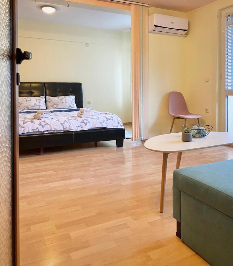 Sunny Central Apartment With Tv & Wi-Fi Стара Загора Екстериор снимка